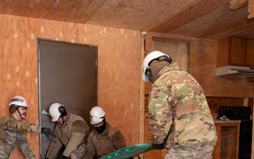 Soldiers expand rescue skills in Fort Leonard Wood homeland defense courses