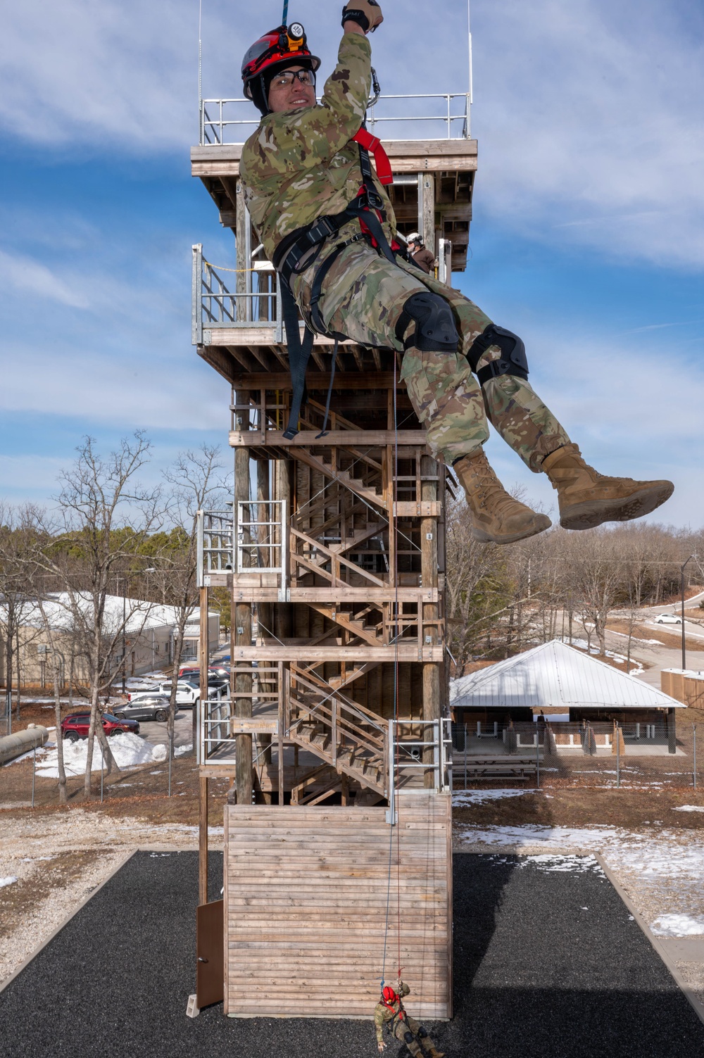 Soldiers expand rescue skills in Fort Leonard Wood homeland defense courses