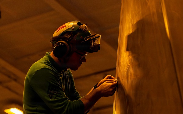 Abraham Lincoln Conducts Routine Aircraft Maintenance