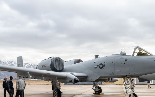 Final A-10 prepares to depart Hill AFB, closing a defining chapter in Ogden ALC history