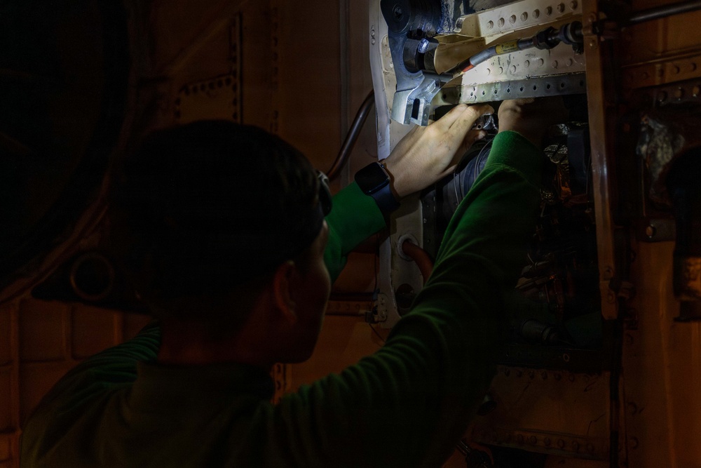 Abraham Lincoln Conducts Routine Aircraft Maintenance