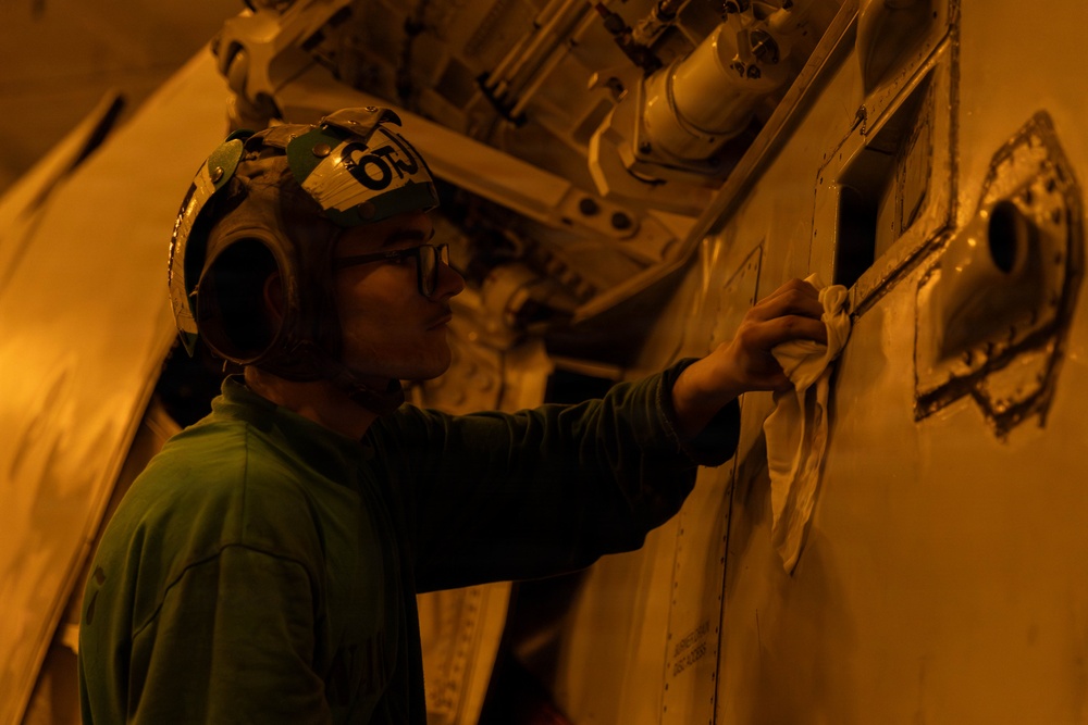 Abraham Lincoln Conducts Routine Aircraft Maintenance