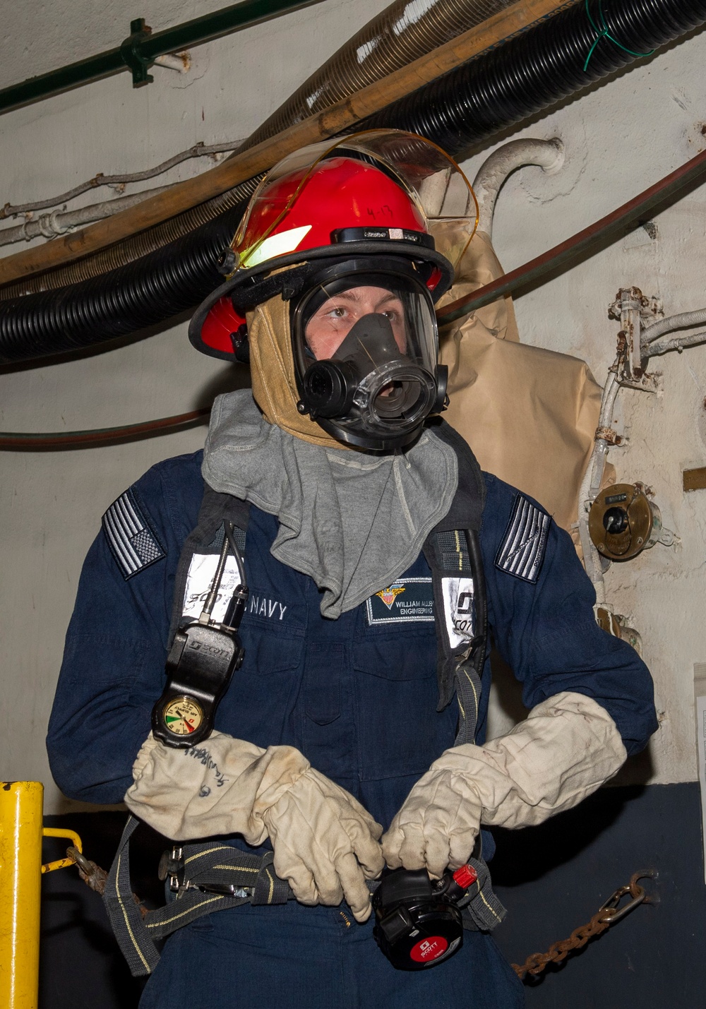 USS Carl Vinson (CVN 70) conducts fire safety drill