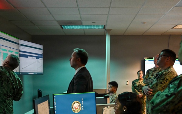 The Honorable Benjamin C. Kohlmann, Assistant Secretary of the Navy for Manpower and Reserve Affairs, visits Navy Recruiting Command