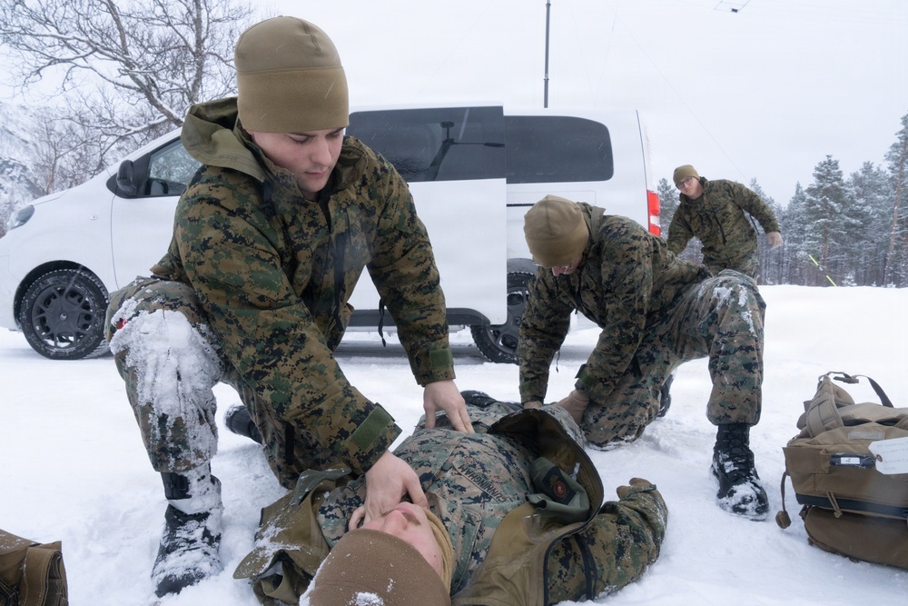 CORE26 | U.S. Navy Hospital Corpsman Hone Emergency Medical Skills for Exercise Cold Response 26