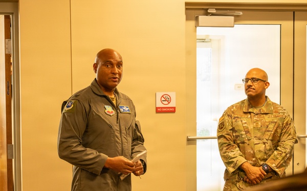 350 SWW Leadership Recognizes Volunteers