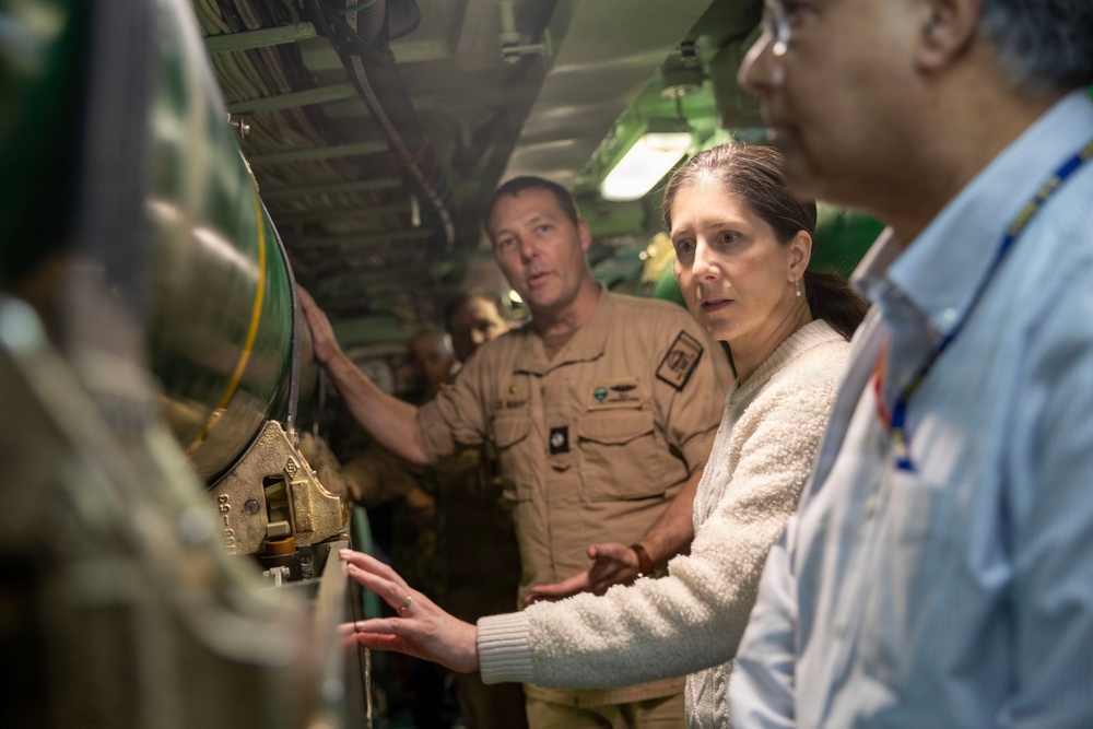 Department of the Navy Principal Cyber Advisor Visits USS Greeneville