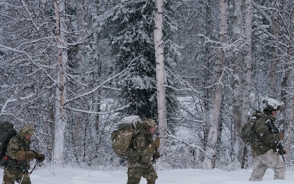 Sergeant Major of the Army Observes 11th Airborne Division Soldiers During JPMRC 26-02