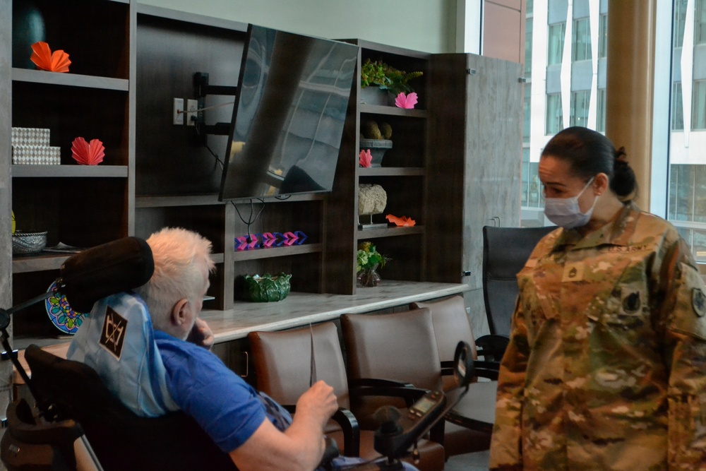 Generations of service connect at VA hospital during DLA Troop Support visit