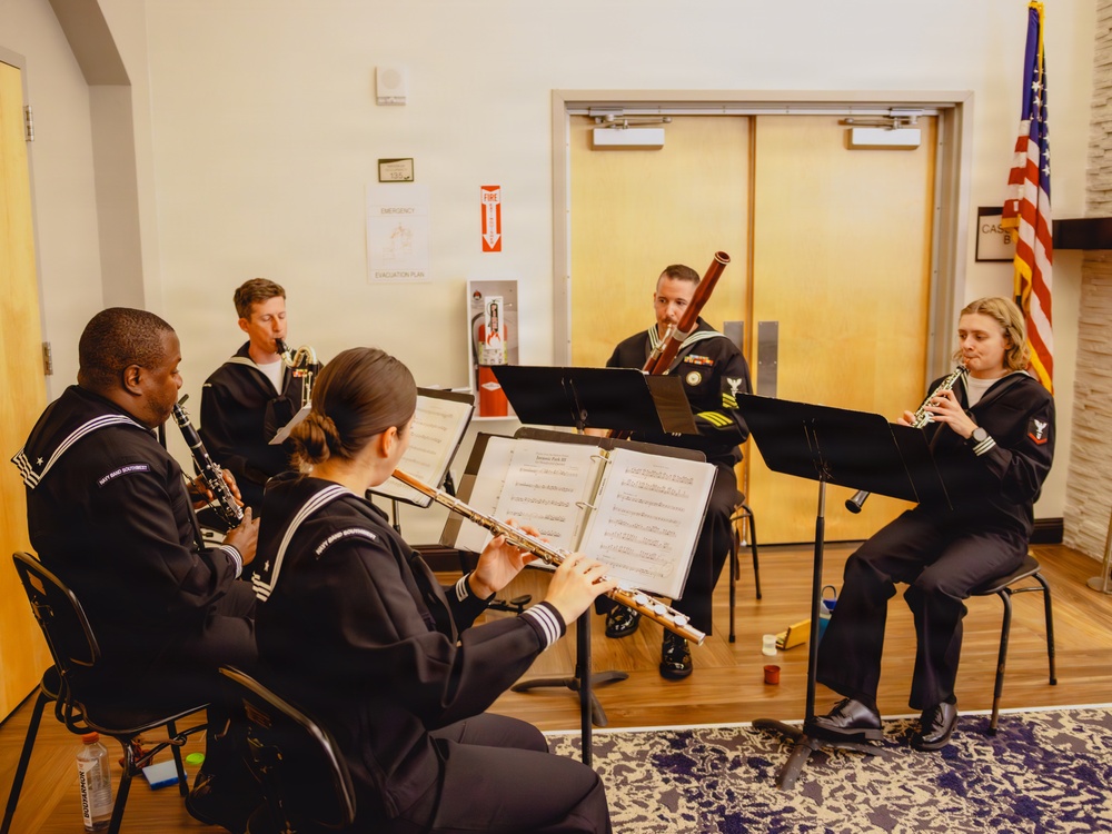 Navy Band Southwest’s Prevailing Winds Woodwind Quintet Performs at San Diego Symphony’s ‘Music Connects’ Community Concert
