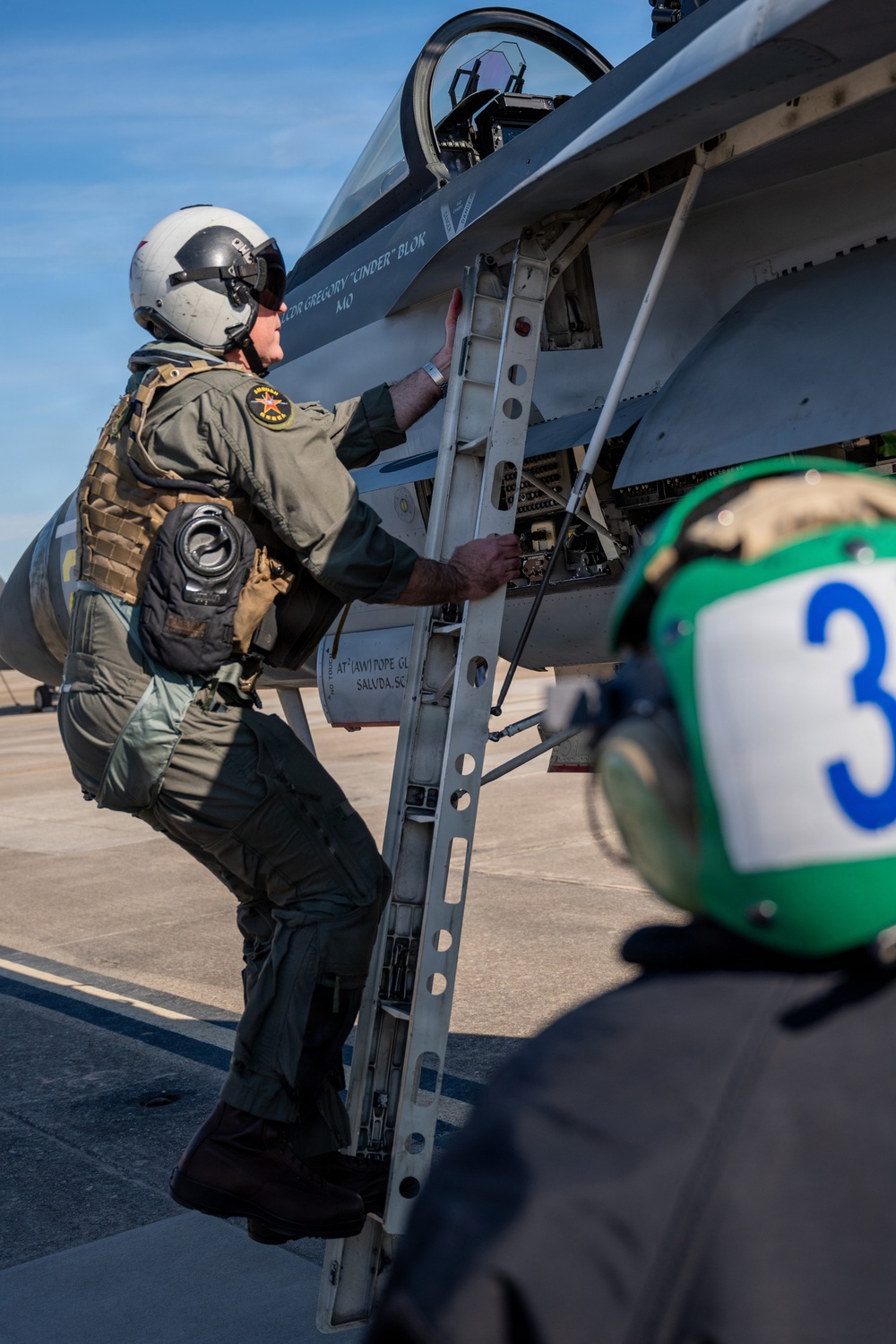 Rear Adm. Richard S. Lofgren, acting Chief of Navy Reserve, flies with Fighter Squadron Composite Twelve (VFC-12)
