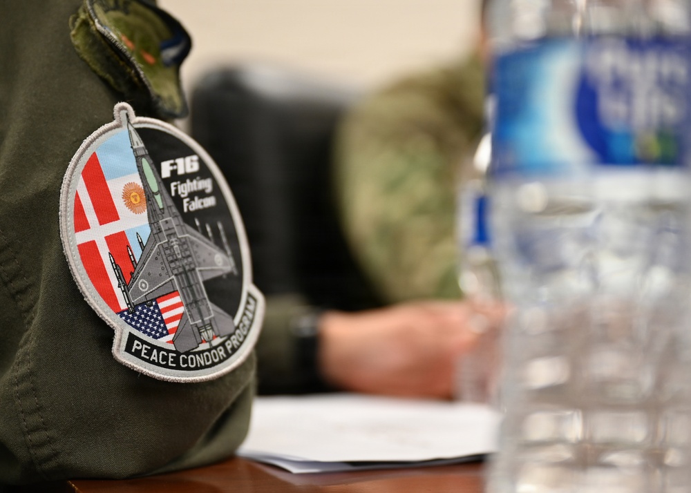 AFSOUTH strengthens Argentine air force F-16 integration through Peace Condor program