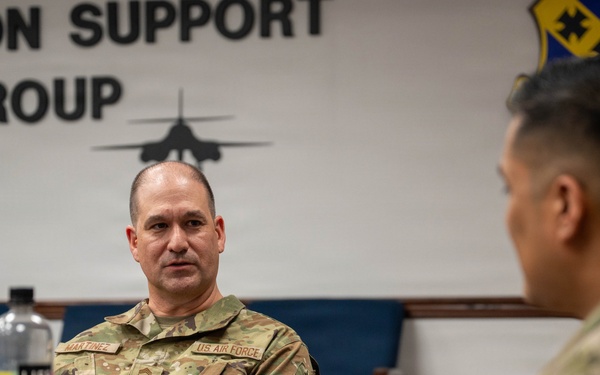AAFES senior enlisted advisor visits Dyess