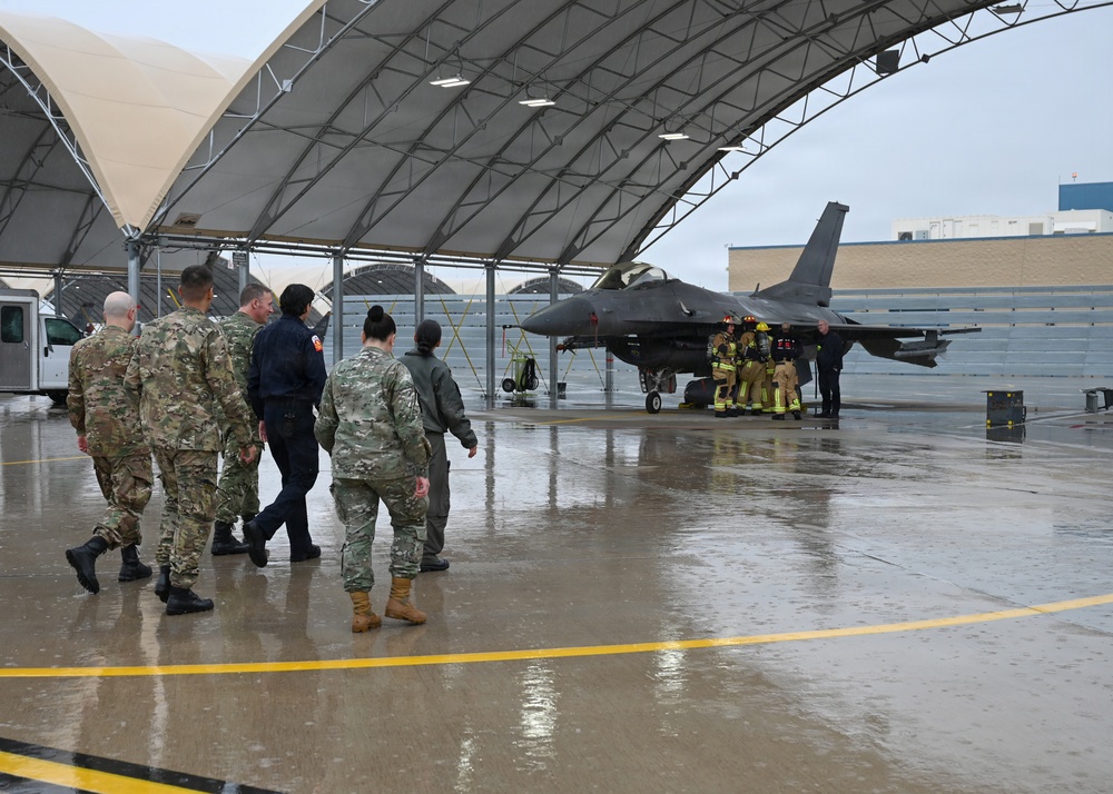 AFSOUTH strengthens Argentine air force F-16 integration through Peace Condor program