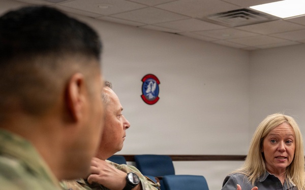 AAFES senior enlisted advisor visits Dyess