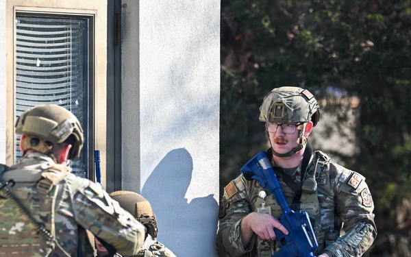 Team Little Rock conducts ROCKI 26-02