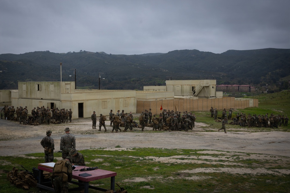 Marines with 25th Marine Regiment Conduct MOUT Training