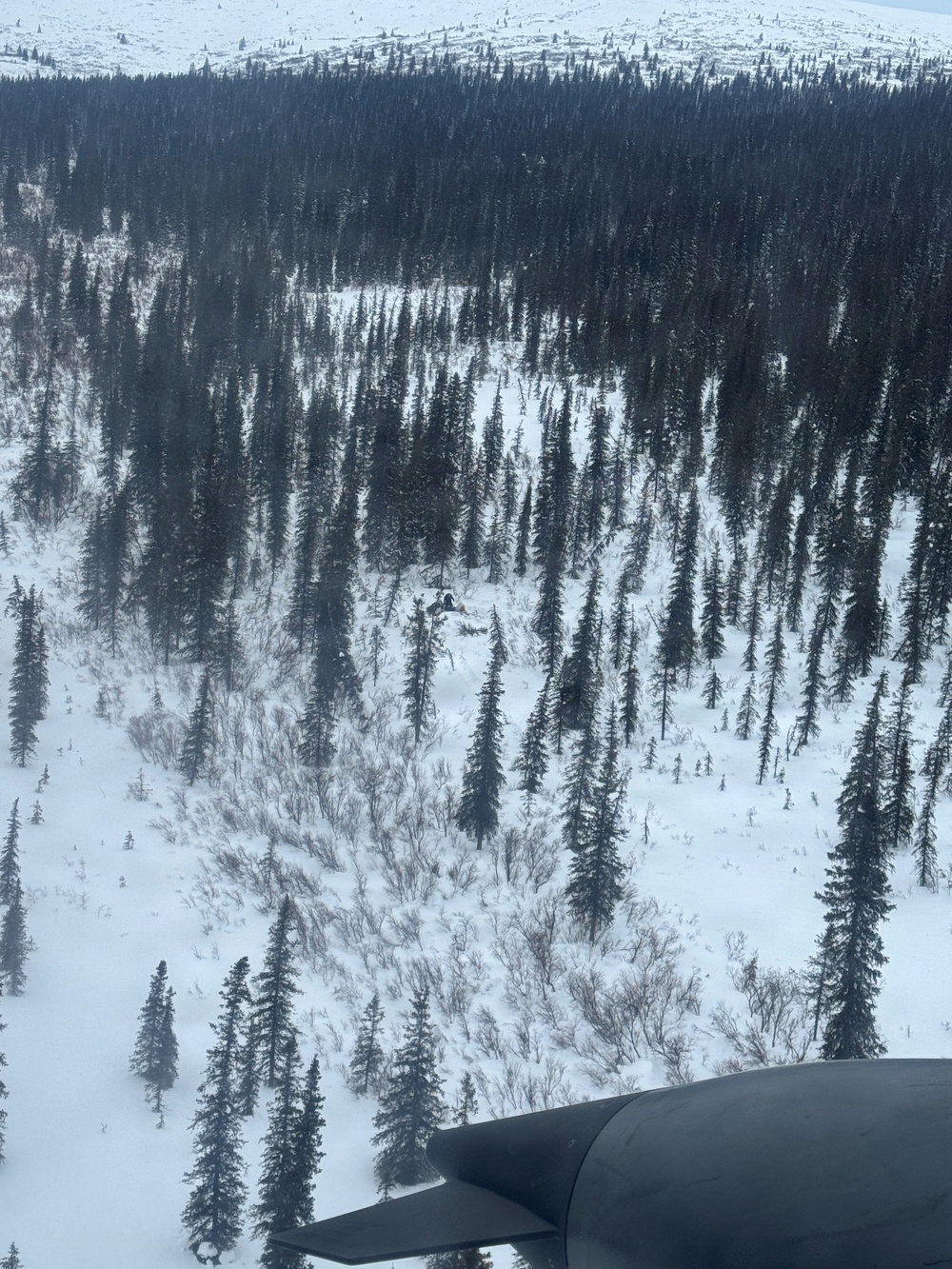 Alaska Army National Guard rescues overdue snowmachiner in remote area north of Bethel