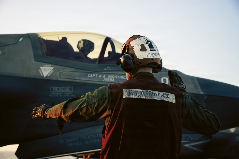 31st MEU | F-35B Lightning II Flight Ops