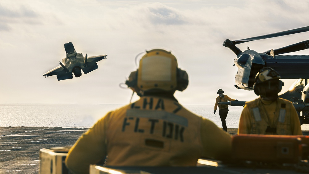 31st MEU | F-35B Lightning II Flight Ops