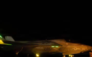 F-35 Night Flight Operation