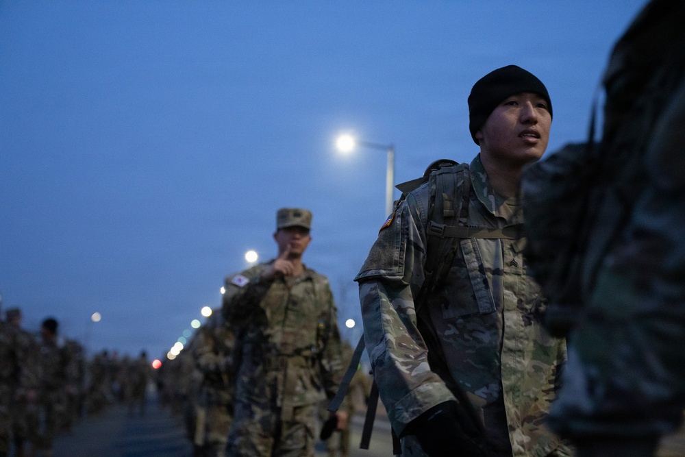 Headquarters and Headquarters Company, 1st Signal Brigade conducts early morning ruck march at Camp Humphreys