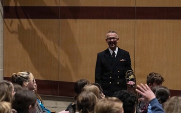 Navy Band performs in Hollidaysburg