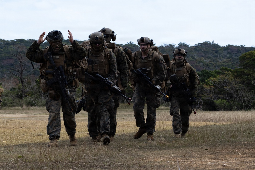 31st MEU | Lima Company conducts field operations training