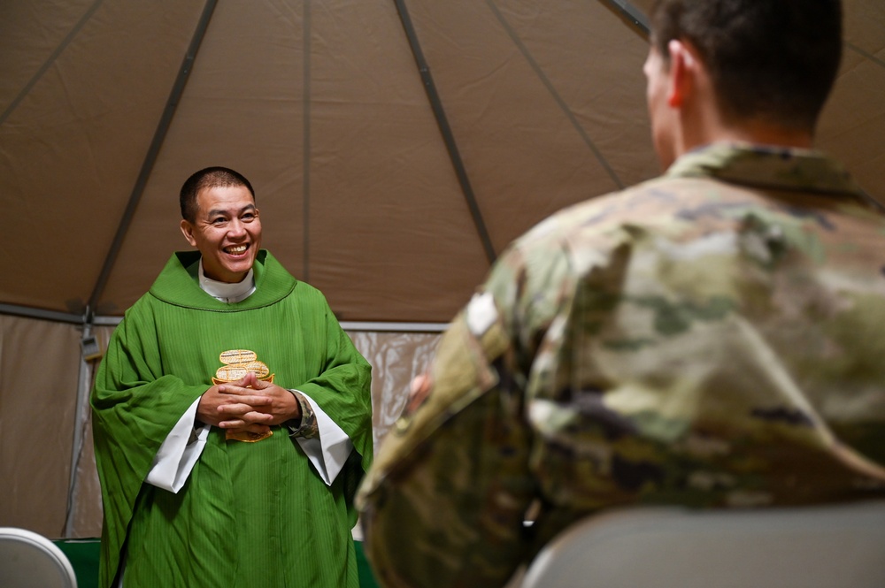 Chaplain Provides Agile Mass