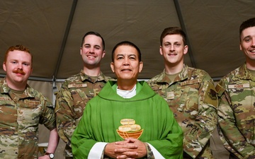 Chaplain Provides Agile Mass