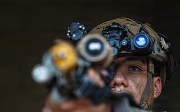 31st MEU | Kilo Company conducts amphibious landing exercise