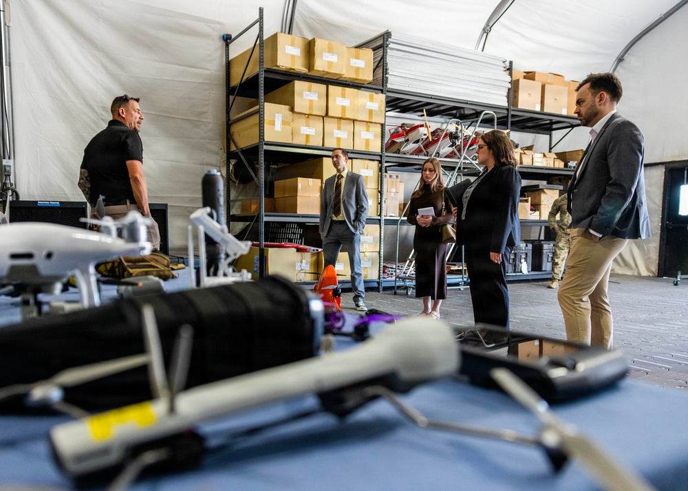 Congressional Staff Delegation Visits Joint Counter–Small UAS University at Fort Sill
