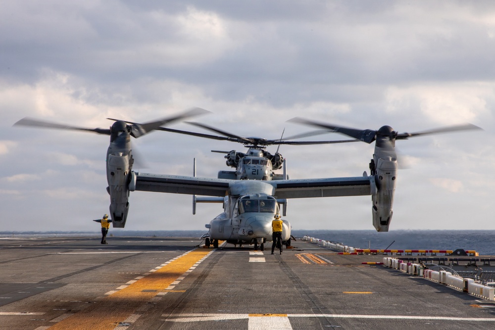 24th MEU CERTEX: Deck Landing Qual