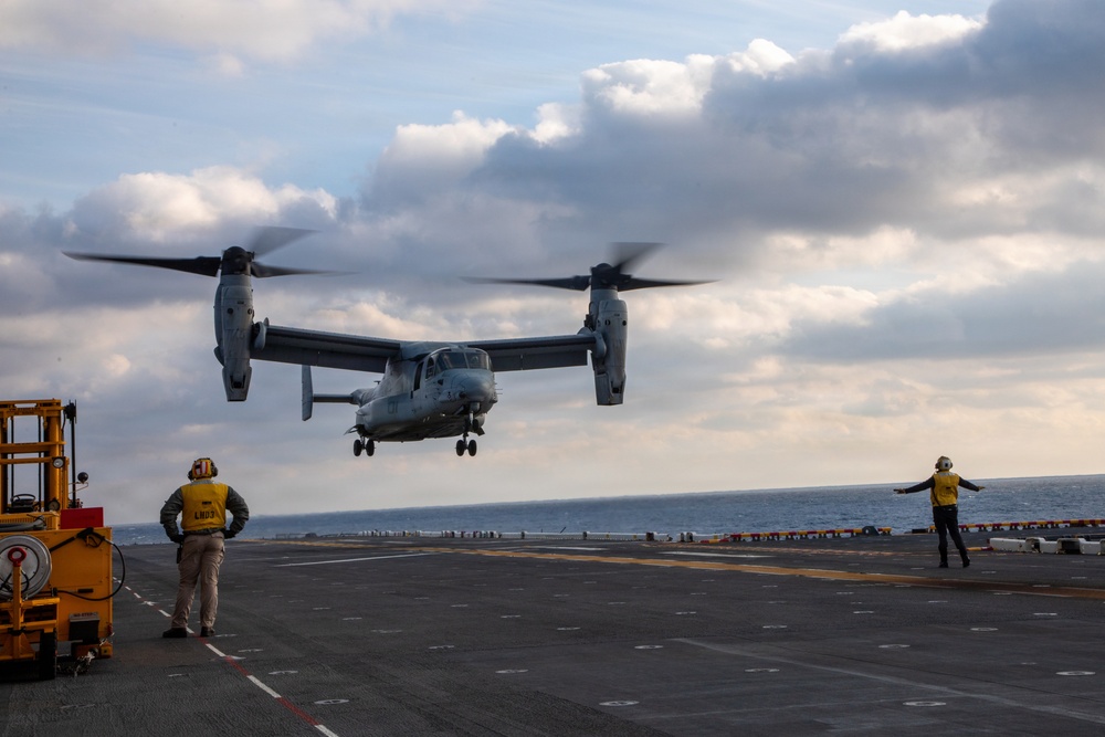 24th MEU CERTEX: Deck Landing Qual