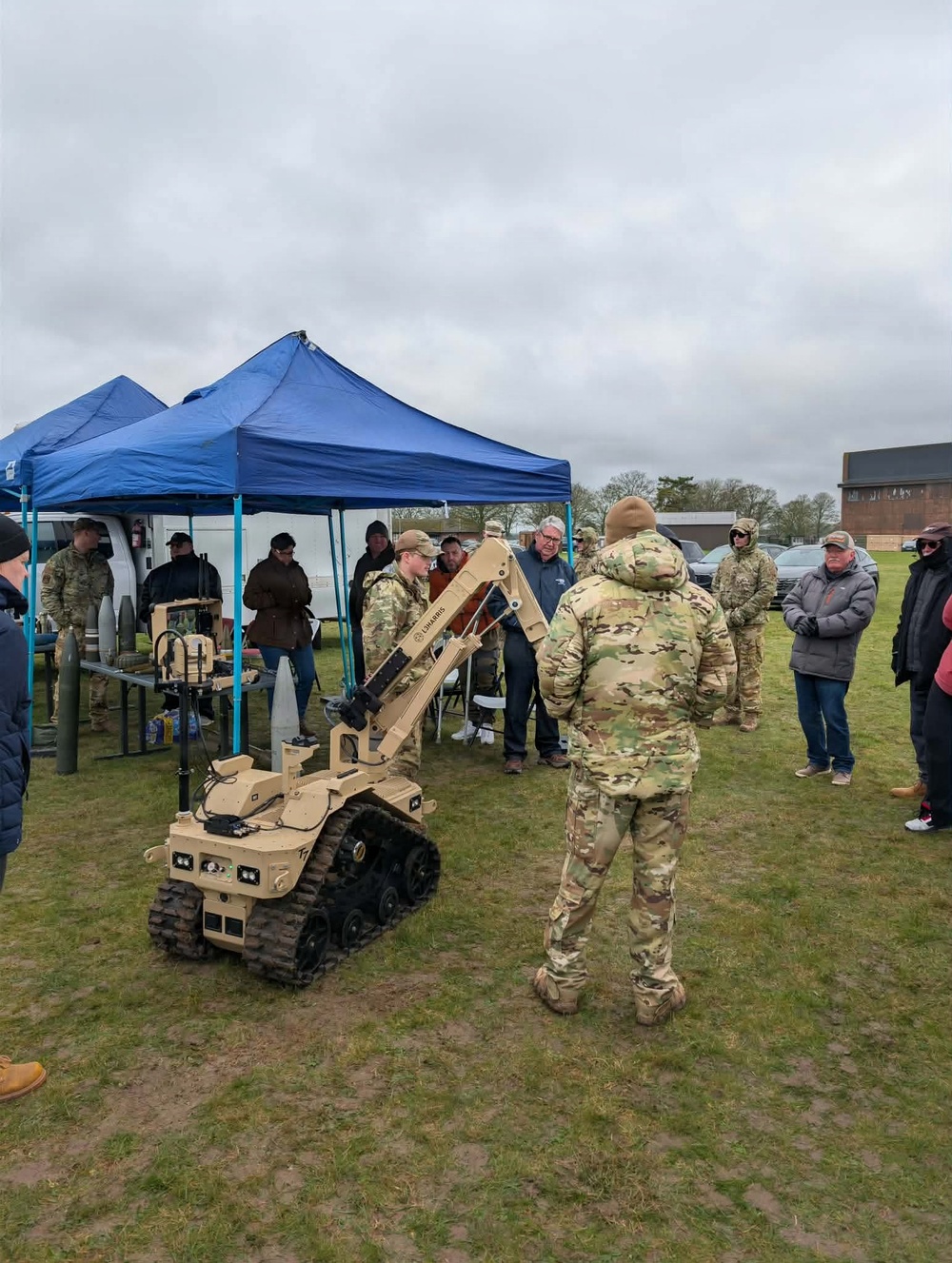 48th CES EOD holds demonstration for local community