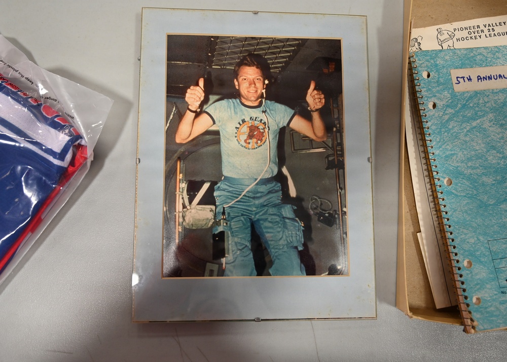 Founding 104th Hockey Player Makes Return Visit to Team