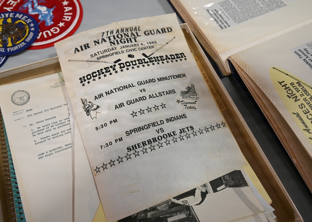 Founding 104th Hockey Player Makes Return Visit to Team