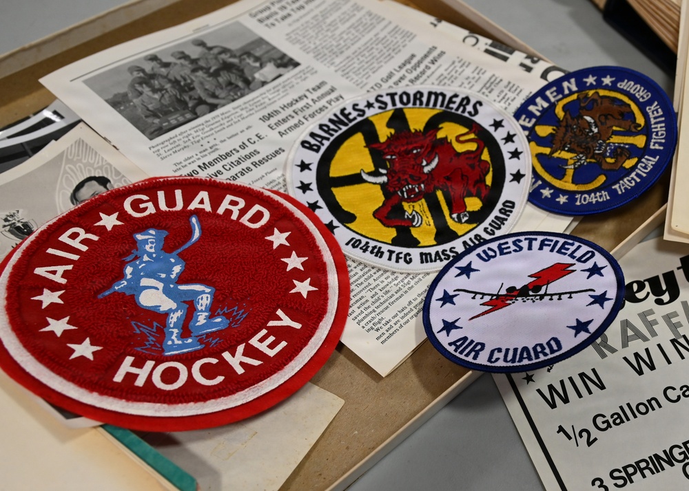 Founding 104th Hockey Player Makes Return Visit to Team