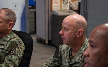 Vice Chief of Naval Operations Visits MyNavy Career Center Human Resources Service Center
