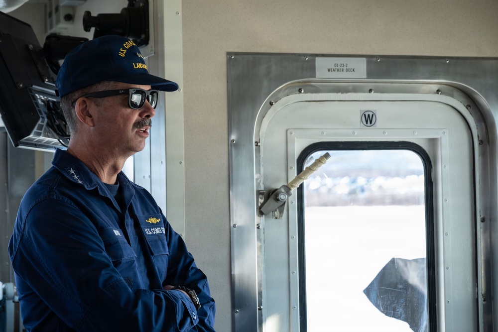 Coast Guard Vice Admiral Moore visits CGC Sturgeon Bay