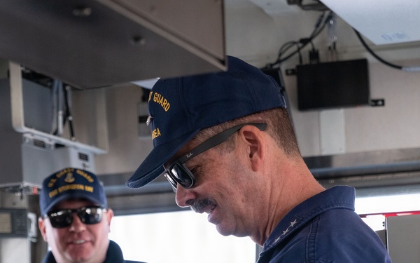 Coast Guard Vice Admiral Moore visits CGC Sturgeon Bay