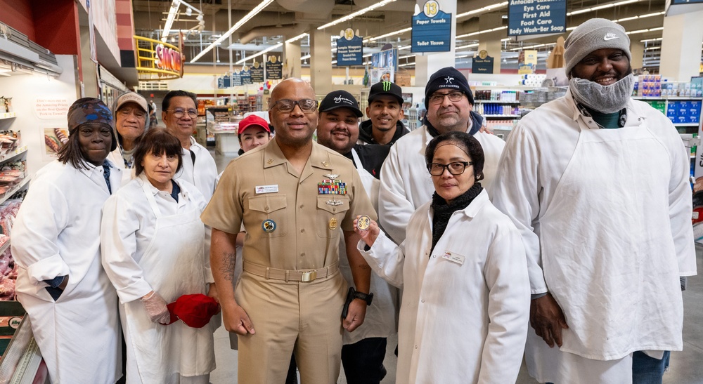 CMDC Rivers visits Naval Base San Diego