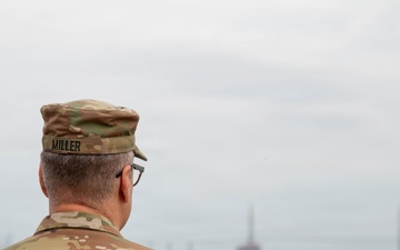Division Commander Tours Charleston Tidal and Inland Study Sites
