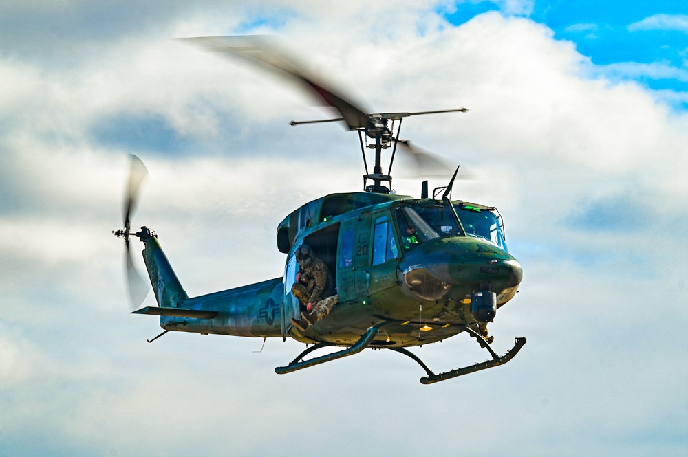 UH-1N Huey Training Exercise