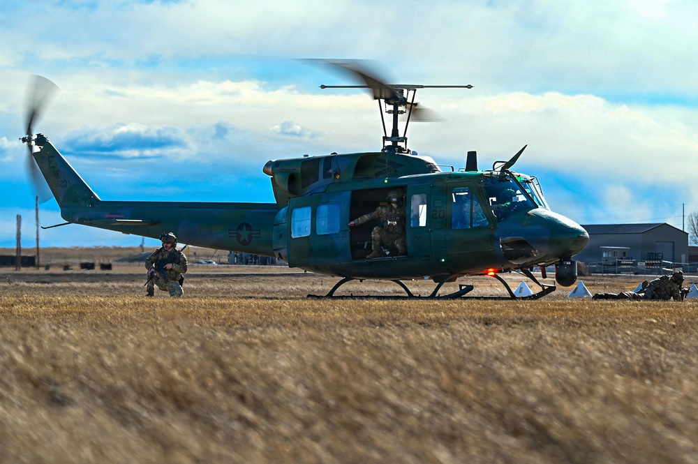 UH-1N Huey Training Exercise