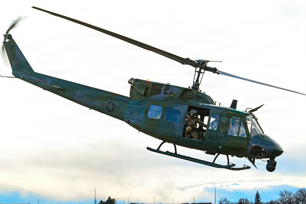 UH-1N Huey Training Exercise