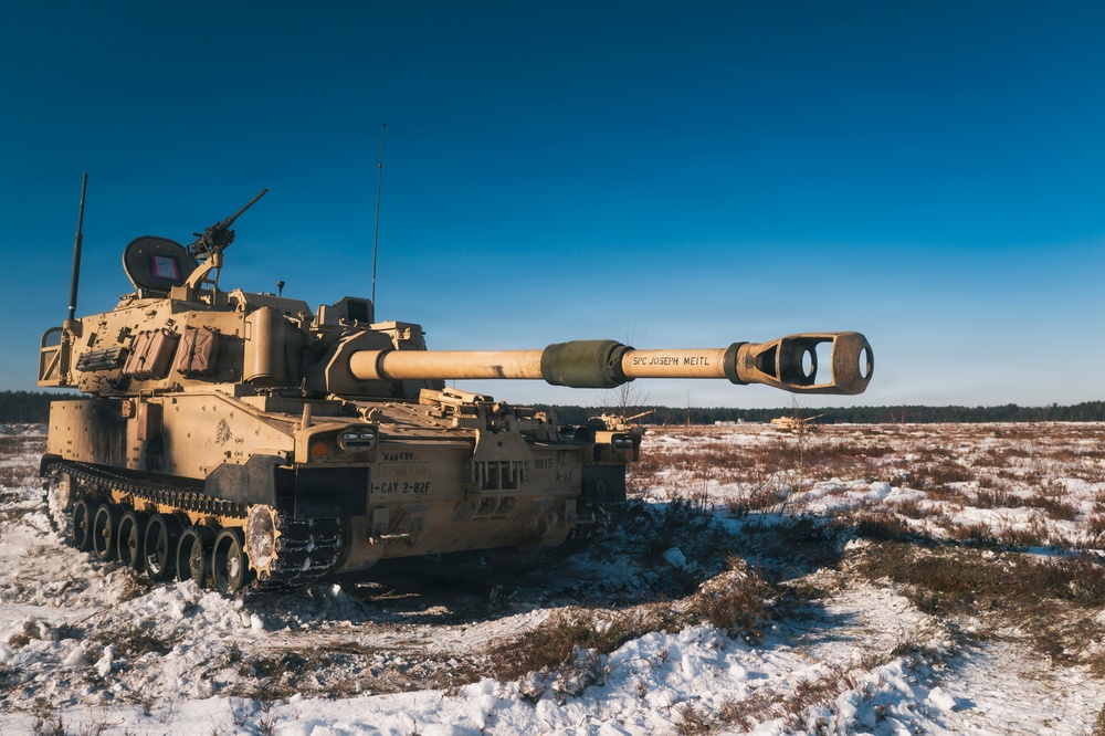 U.S. Soldiers Prepare Paladin Howitzer During Joint Training in Latvia
