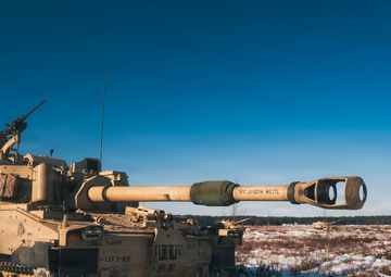 U.S. Soldiers Prepare Paladin Howitzer During Joint Training in Latvia