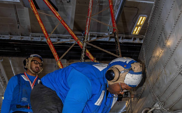 Daily Operations Aboard USS George H.W. Bush (CVN 77)