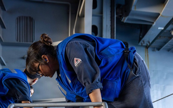 Daily Operations Aboard USS George H.W. Bush (CVN 77)